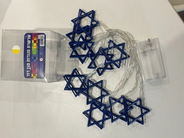 שרשרת נורות מגן דוד צבע כחול לעיצוב ואווירה