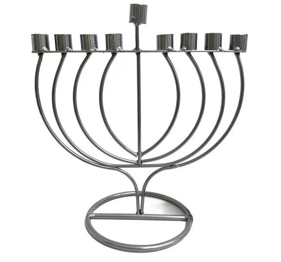 חנוכיה עגולה מפוארת ממתכת - צבע כסף