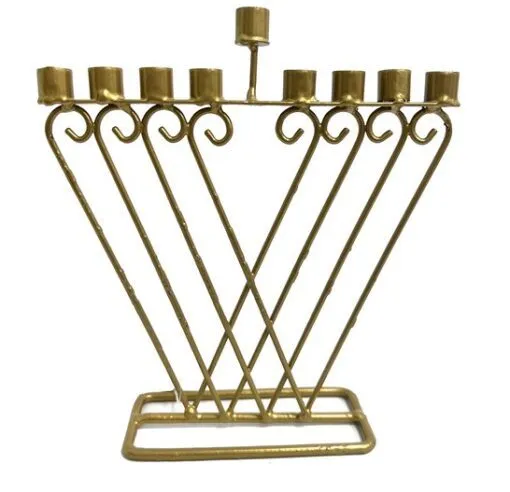 חנוכיית פסים עם עיטור מפוארת ממתכת - צבע זהב