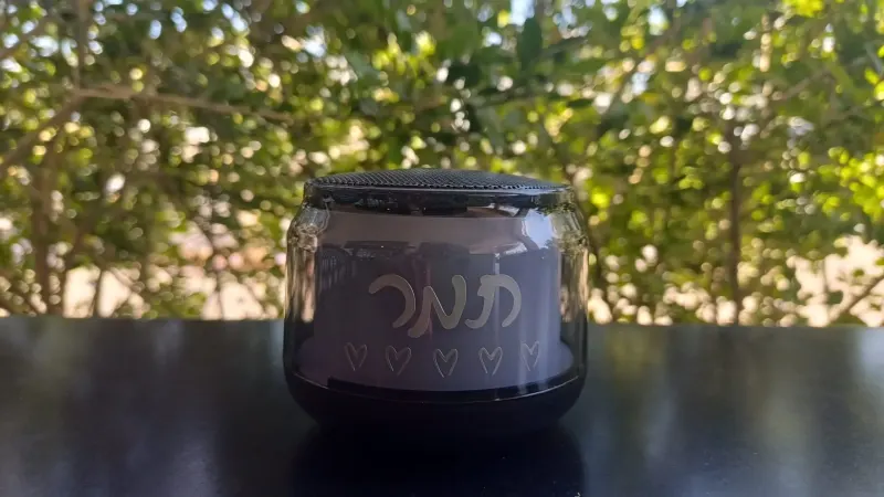 מיני רמקול בלוטוס עם תאורה ממותג