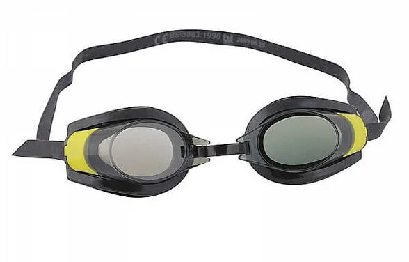 משקפות שחייה