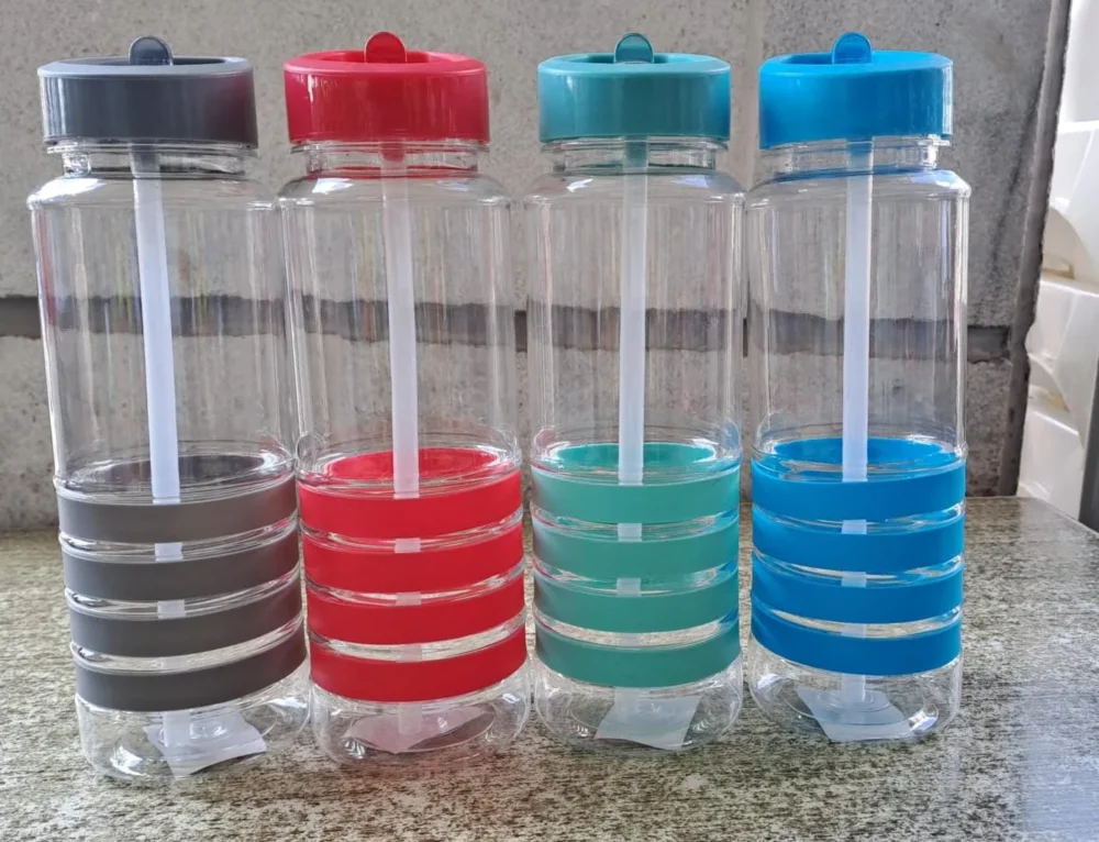 בקבוק פלסטיק עם אופציה לכיתוב שם