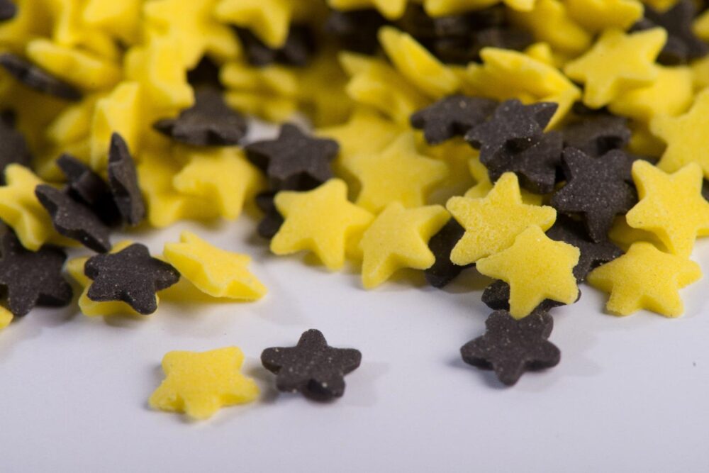סוכריות לקישוט כוכב צהוב - 70 גרם