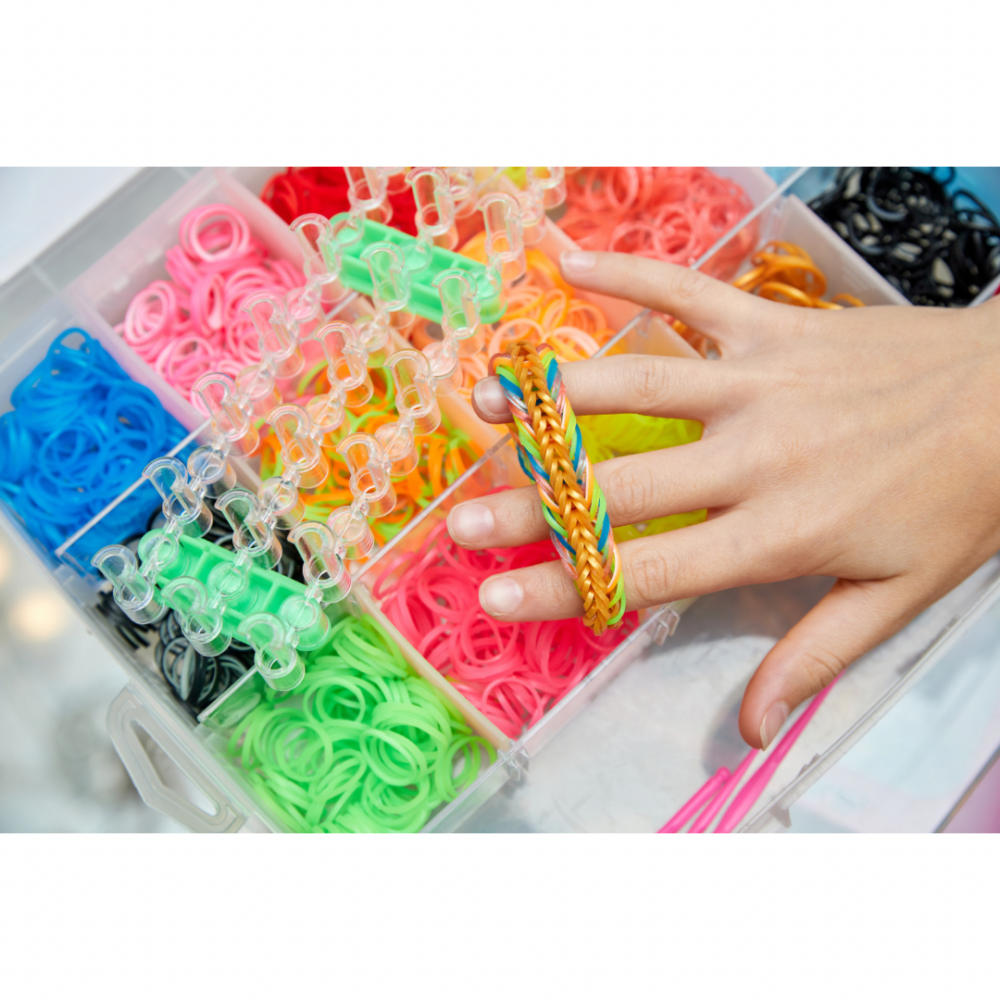 Alternative view of גומי לום - משחק יצירה להכנת צמידים ושרשראות