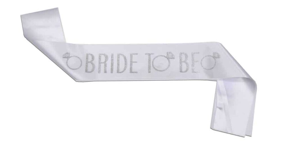 סרט גוף לכלה גליטר כיתוב כסף Bride 2 Be - מסיבת רווקות