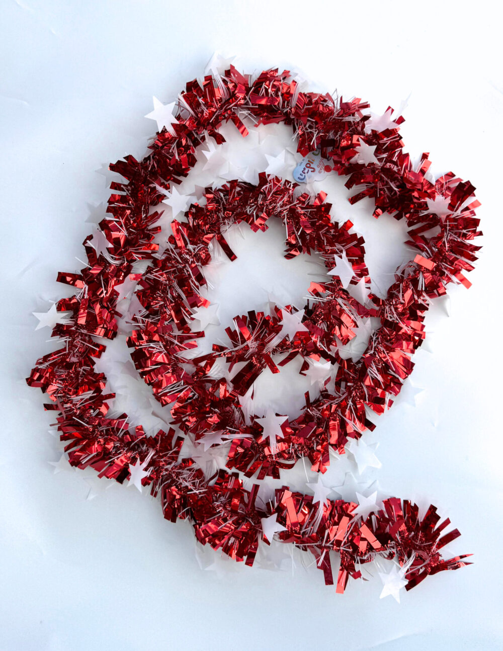 גרילנדה לעיצוב וקישוט בצבע אדום בעיטורי כוכב כסופים