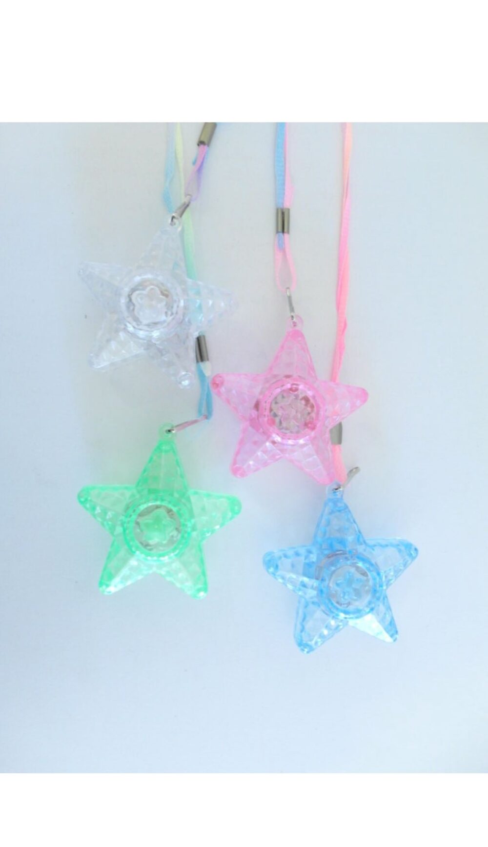 מארז 48 יח' שרשראות אורות תליון כוכב פלסטיק