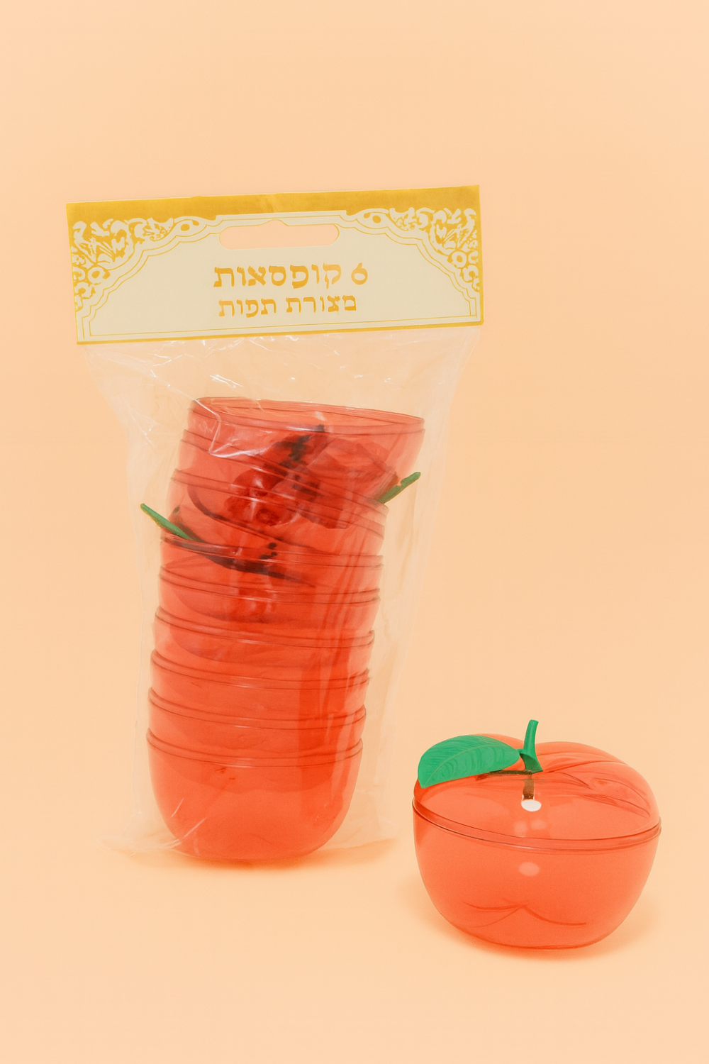 קופסת תפוח אדום שקופה עם עלה גומי – 7.5×6.5 ס"מ - 6 יחי