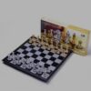 סט שחמט דלוקס – לוח קלאסי עם כלי מתכת בצבעי זהב וכסף מגנטי בינוני