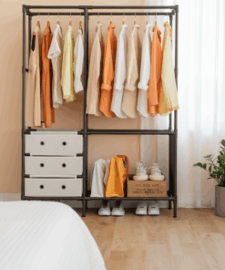 מתקן אחסון ותלייה לבגדים  | גודל בינוני עם כיסוי בד (שחור)