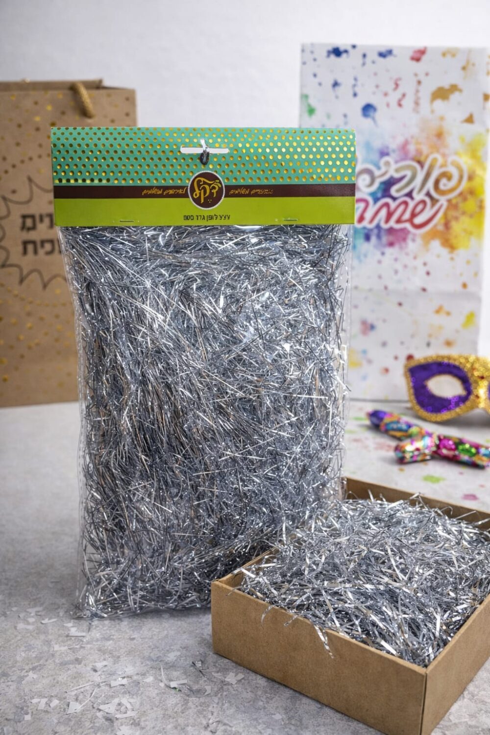 נייר גרוס כסף לאריזות ומתנות