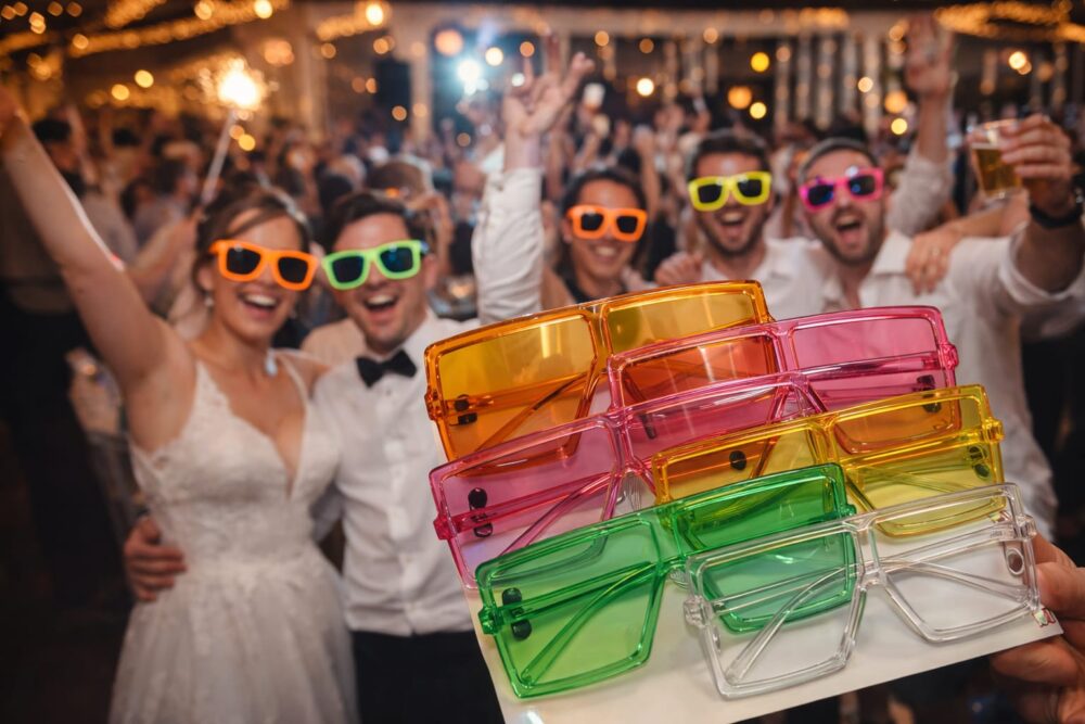סט 6 משקפיים צבעוניים לאירועים – חתונות, מסיבות ורחבת ריקודים