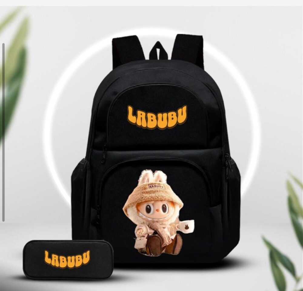 תיק גב ילדים LABUBU כולל קלמר תואם – גודל 45×30 ס"מ